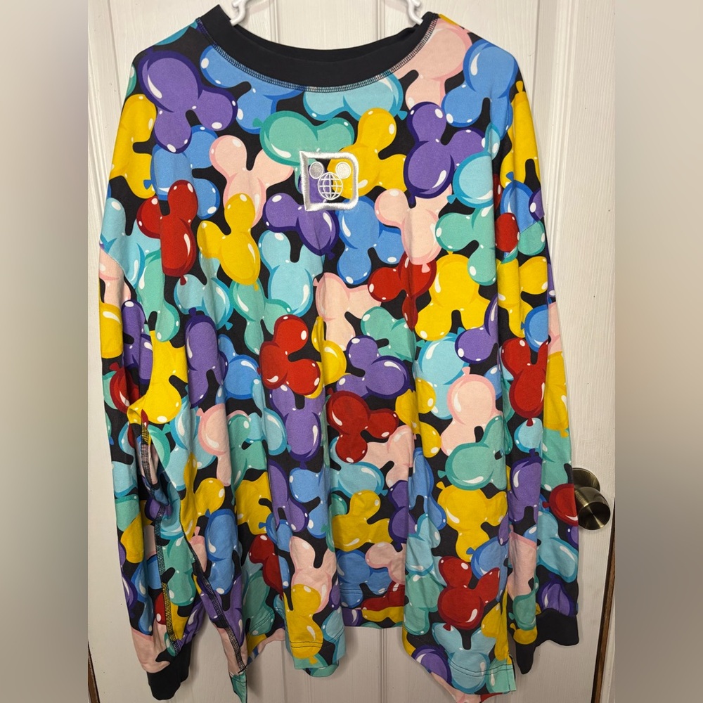 XXL Colorful Graphic Mickey Mouse (Walt Disney World) Long Sleeve Shirt